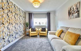 Tay House - 3 Bed House In Hamilton